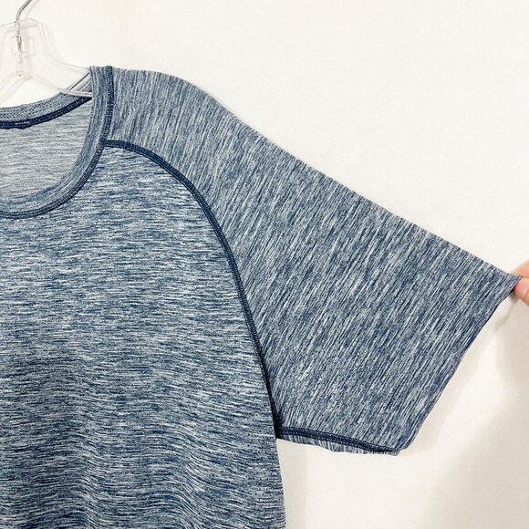 Lululemon Men's Swiftly Tech Short Sleeve Crewneck Athletic Tee Blue Size XL - Picture 3 of 7